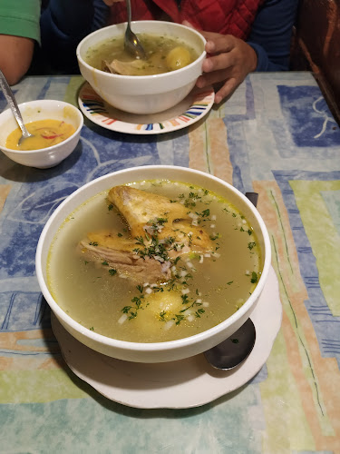 Oriente y, 12 de Noviembre, Baños de Agua Santa