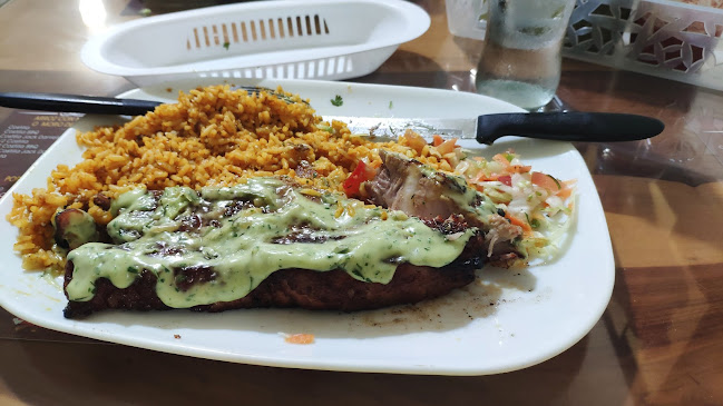 Moros & Costillas - Guayaquil