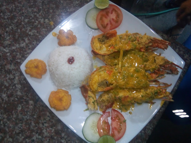 Restaurate TIERRA DE DELFINES 100%MANABA - Gastronomía y hostelería