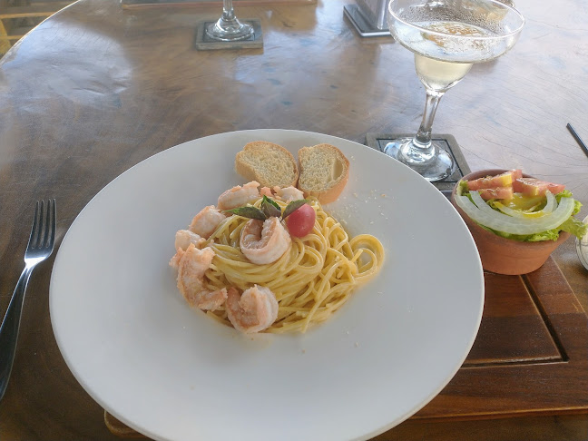 Garcia Moreno, Pedernales