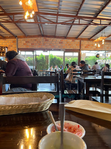 ZONA carnes y mariscos