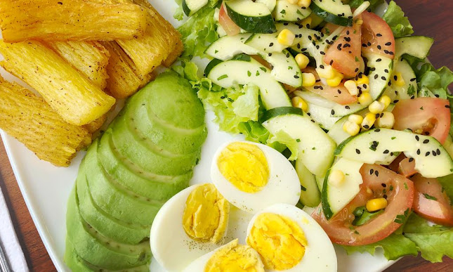 PAPAKUNA CAFÉ RESTAURANT