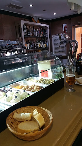 Opinii despre Restaurante Delfín Dorado în Zumbi - Gastronomía y hostelería