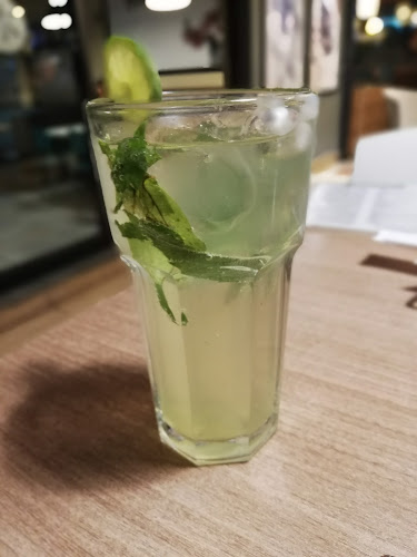 Mizú Sushi Bar - Gastronomía y hostelería