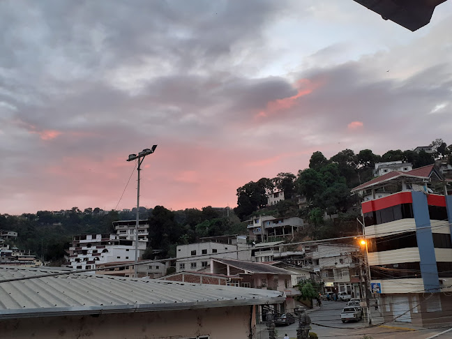 79MJ+PRV, Calle Dr. Gonzalo Diaz, Portovelo