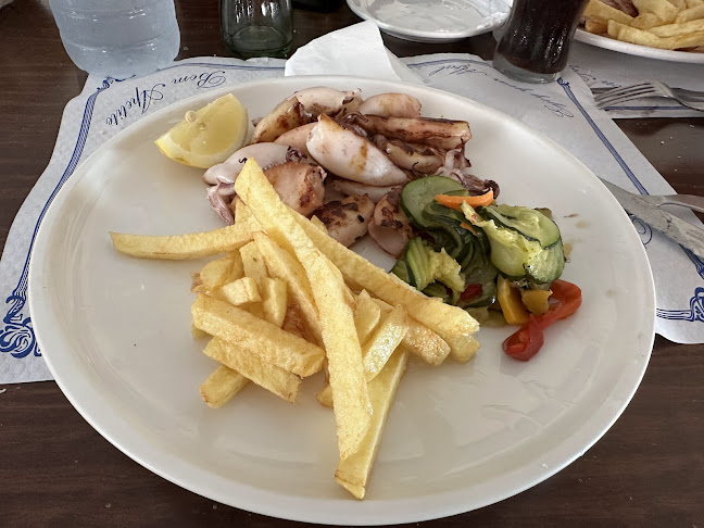 Restaurante Delfín Dorado - Gastronomía y hostelería