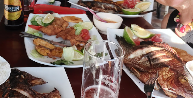 Yahuarcocha, Tilapias Al Horno, Caldos De Gallina - Ibarra