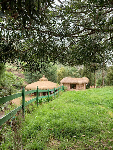 Granja y Restaurante Magia del Tahuando - Angochagua