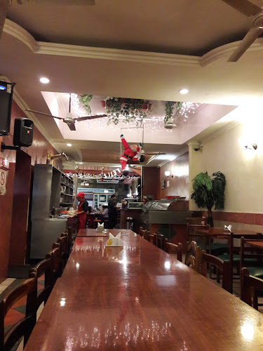 Quisquis 1608 y, Guayaquil 090514