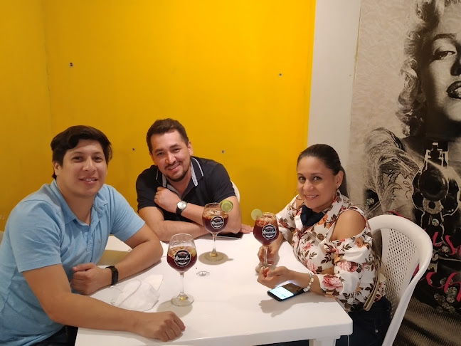 Acuarela Resto _Bar - Gastronomía y hostelería