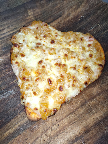 Av. 15 de Noviembre 772, Tena