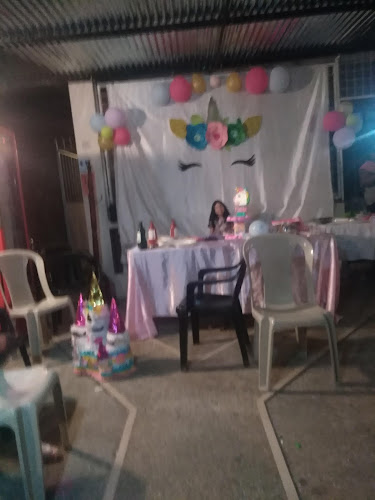 Opinii despre La Casa De La Uva în La Maná - Gastronomía y hostelería