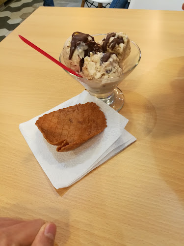 Nitroworld Ice Cream Shop - Gastronomía y hostelería