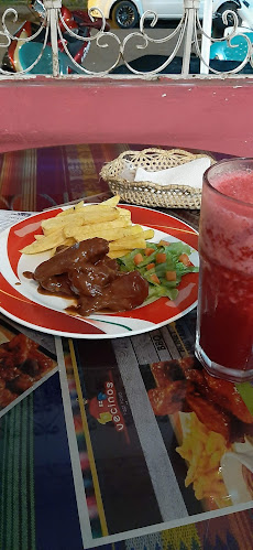 Opinii despre RESTAURANTE VECINOS în Quito - Gastronomía y hostelería