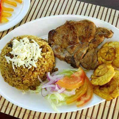 Fritada La Yapita Y Almuerso - Quito