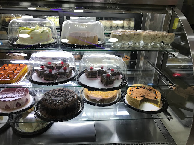 Pizzería Restaurante La Alpujarra - Otavalo