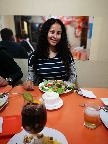 PICANTERIA "MG" - Camilo Ponce Enríquez