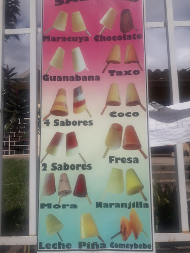 Ricos Helados Naturales de crema , Artesanias bordadas