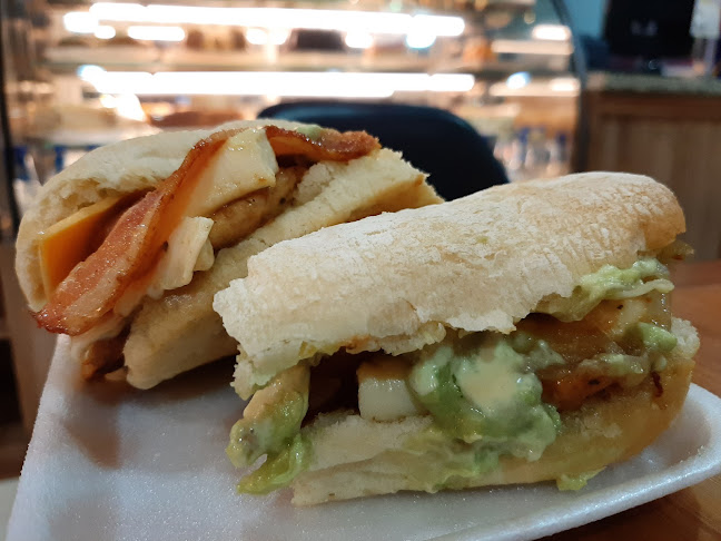 Av. Narcisa de Jesús Solar 3, Guayaquil 090504