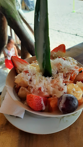 3W9R+MHW, Eloy Alfaro, Pedernales