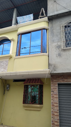 Comentarii opinii despre ASADERO RESTAURANT KARLITA