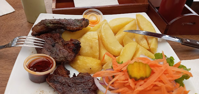 Rincón Parrillero - Gastronomía y hostelería