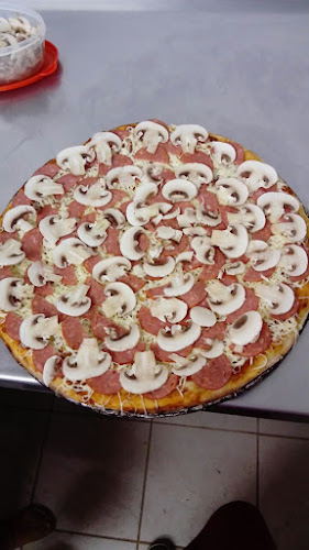 La Migliore Pizza Y Algo Mas - Gastronomía y hostelería