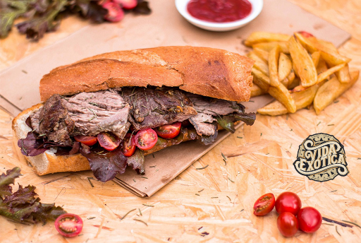 Opinii despre VIDA EXÓTICA BAR - CAFÉ în Baños de Agua Santa - Gastronomía y hostelería