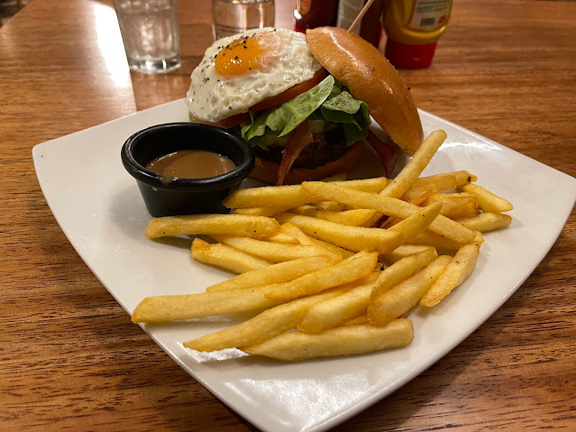 T.G.I. Fridays • Quicentro - Gastronomía y hostelería