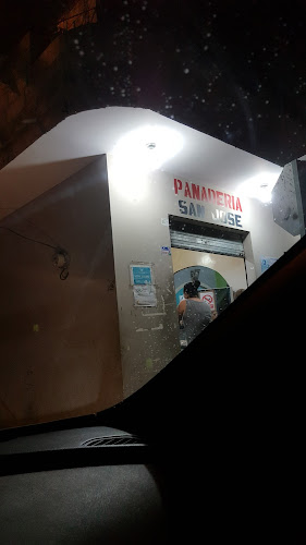 Opinii despre Panaderia San José Manta în Manta - Gastronomía y hostelería
