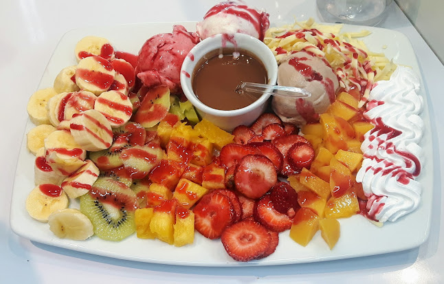 Av. Real Audiencia N57-175 y, Quito