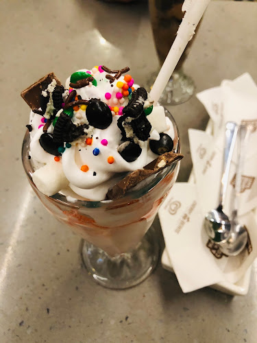 Heladeria "Pinguino Gourmet" - Loja