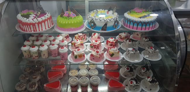 Miguel Hurtado Antonio 607 y, Guayaquil 090311