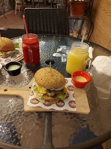 Perla RestoCafé