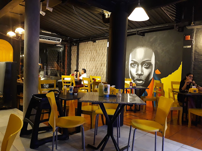 Michael's Ham Samanes