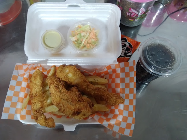 Opinii despre Tentación chicken house în Tulcán - Gastronomía y hostelería