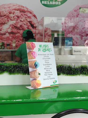 VHD Ricos Helados Franquicia Conocoto