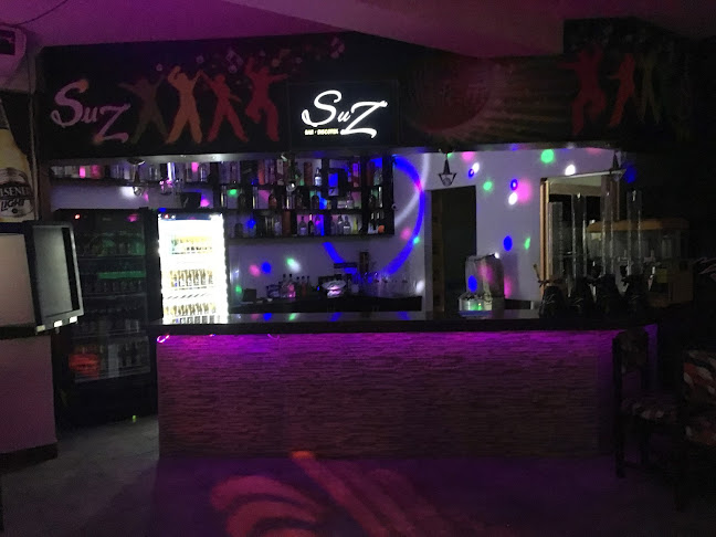 SUZ BAR-DISCOTEK - Ventanas