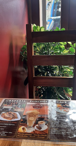 Cafetería PONCHES & CREPES