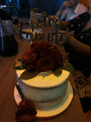 LIVING MILAGRO - Gastronomía y hostelería