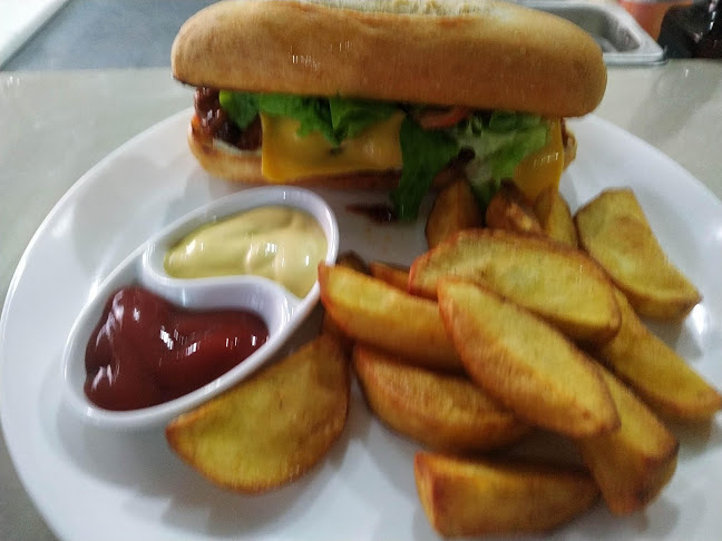 Deli Burger La Jaula - Gastronomía y hostelería