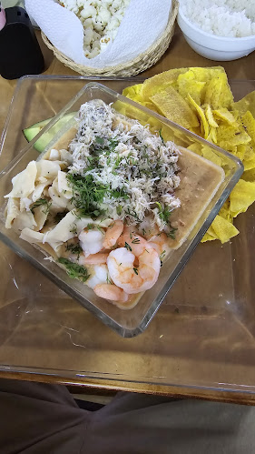 Cevicheria Cedeños | Av Shyris - Quito