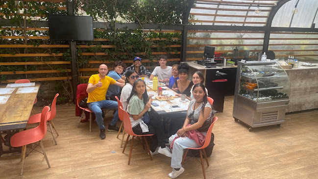 The Magic Bean Restaurante, Banos de Agua Santa - Gastronomía y hostelería