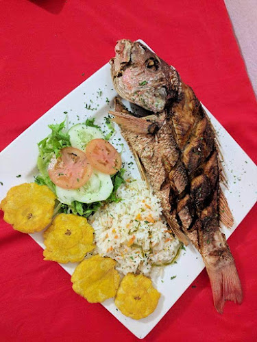 Opinii despre Restaurante las tongas calceteña în Bahía de Caráquez - Gastronomía y hostelería