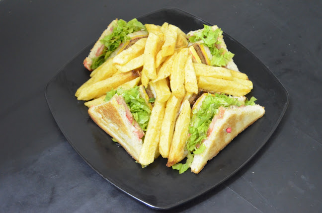 Anthony Burguer Tarqui "la mejor comida rápida de manta" - Gastronomía y hostelería