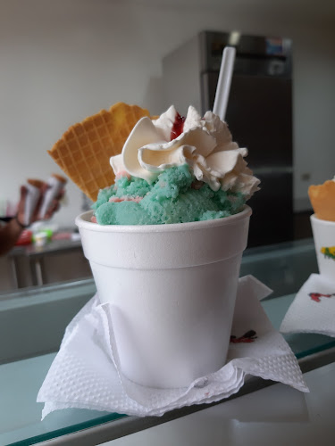 Opinii despre Artesanale - Sucursal 10 de Agosto în Loja - Gastronomía y hostelería