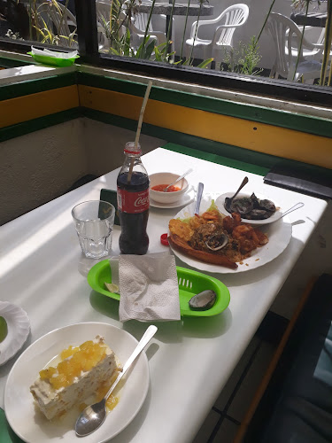 RGP9+2R8, Av. Tomás de Berlanga, Quito 170137