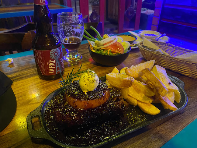 La Taberna Bar&Grill Otavalo - Gastronomía y hostelería