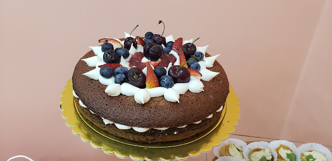 Pasteleria y Dulceria Q Rico