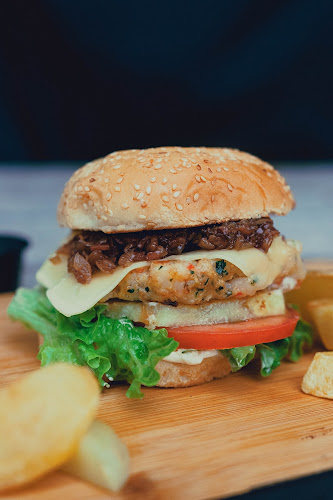 Opinii despre LA RUEDA în Milagro - Gastronomía y hostelería